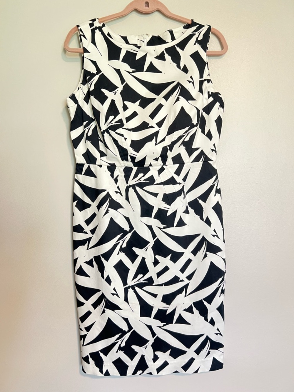Alfani Black and White Abstract Sheath Dress